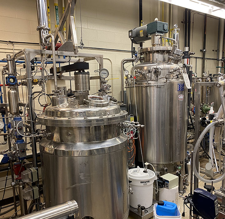 400L and 750L fermentors
